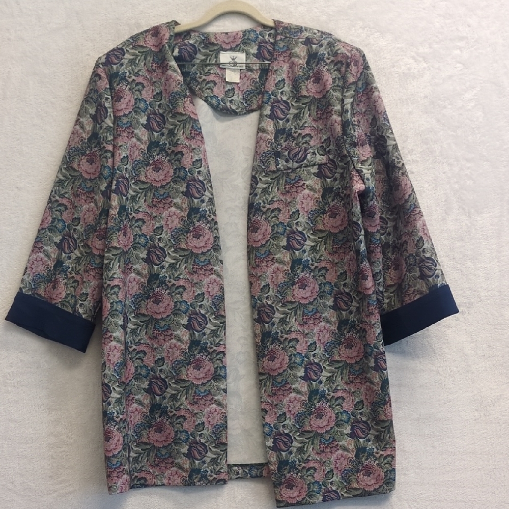 CB Vintage Women's‎ Pink & Blue Floral Grandmacore Cardigan Jacket Size 14